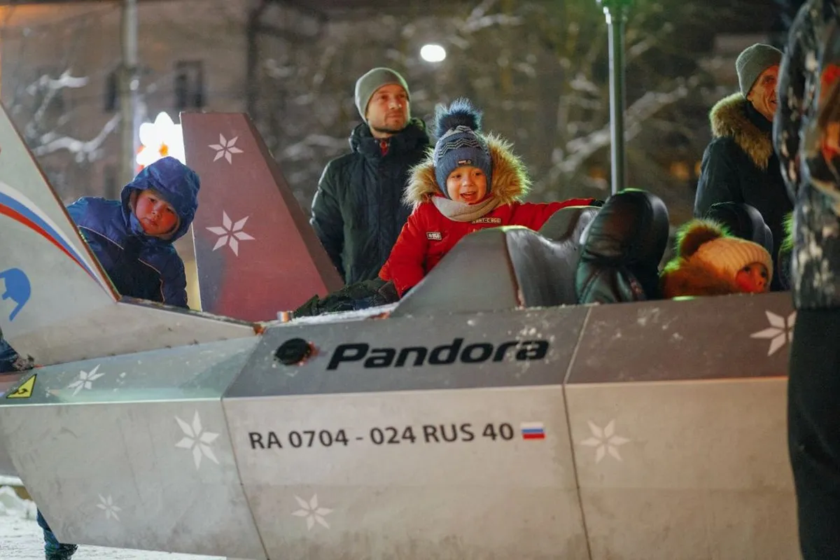 График работы в 2025 году title=